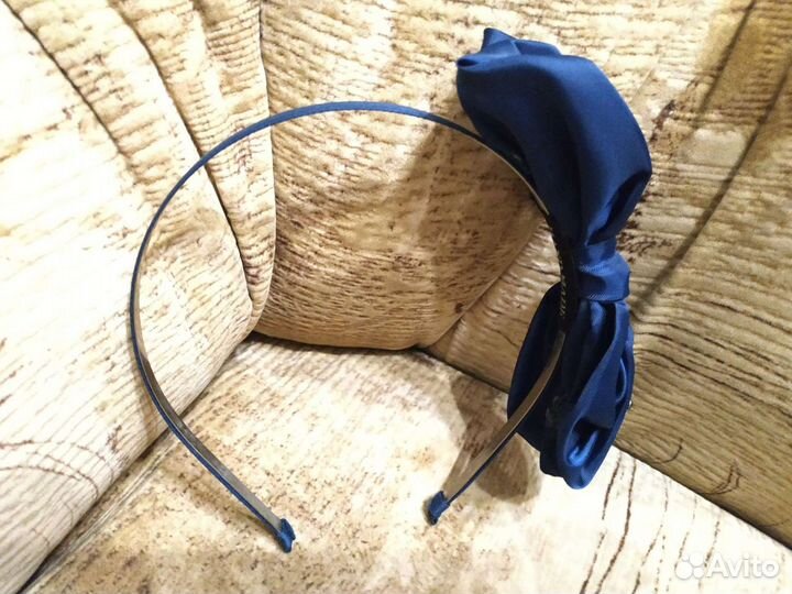 Ободок детский с бантом и камнями