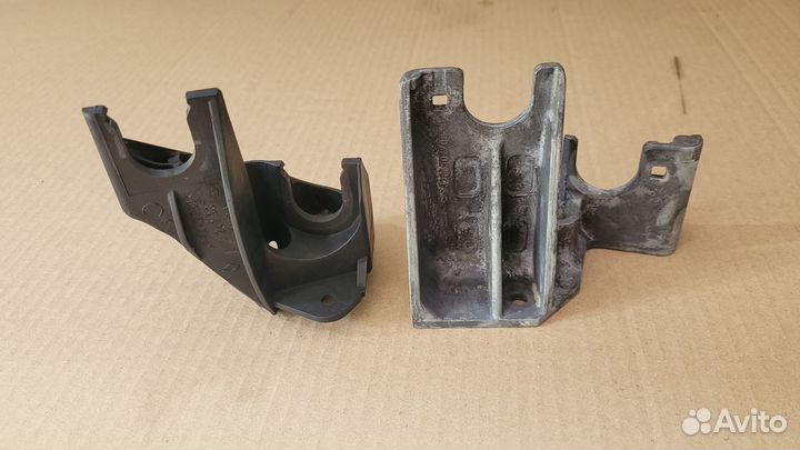 Кронштейн крепления троса МКПП Renault — JH3 / JR5