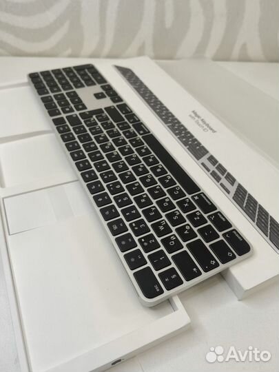 Клавиатура Apple Magic Keyboard 3 touch ID