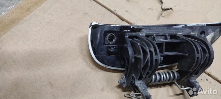 Ручка двери внешняя Renault Logan2