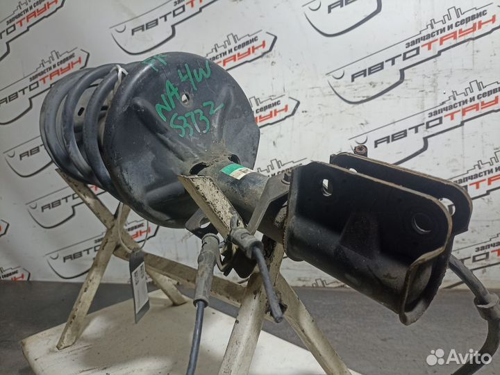 Стойка ходовки mitsubishi grandis NA4W NA8W передняя правая MN103102 2WD 4WD S3732