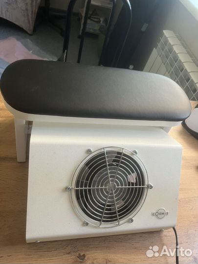 Подставка маникюрная