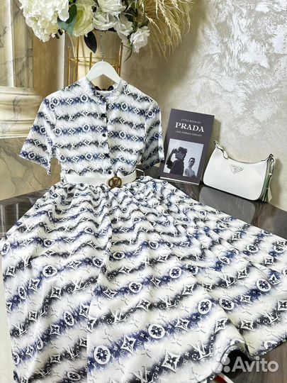 Нежное платье Louis Vuitton