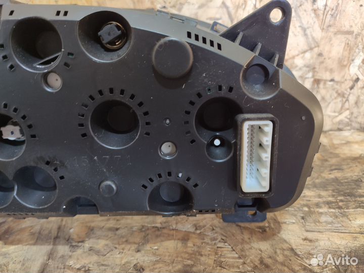 Панель приборов Chevrolet Aveo T250