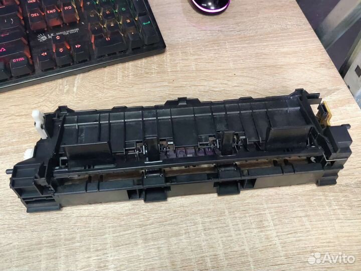 Направляющая бумаги в сборе RC4-4507 HP M506