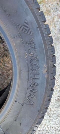 Yokohama Ice Guard IG70 215/65 R16 98Q