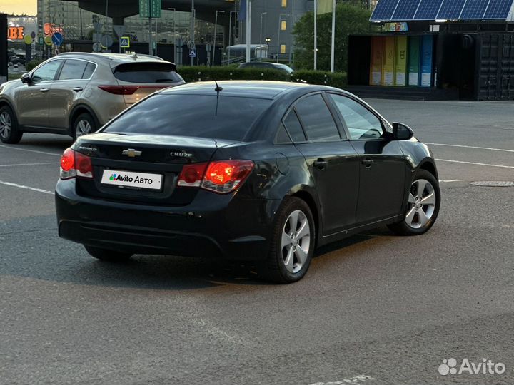 Chevrolet Cruze 1.6 МТ, 2010, 203 500 км