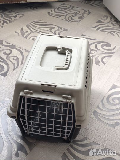 Переноска для животных пластиковая