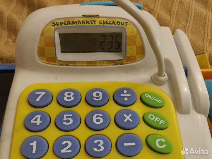 Игрушечная касса