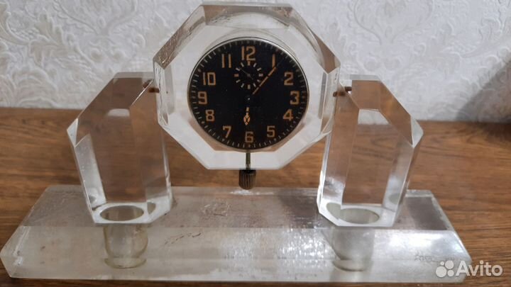 Часы настольные СССР