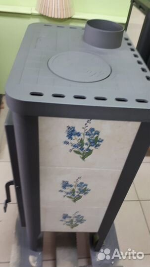 Печь-камин Бавария Оптима с плитой незабудка