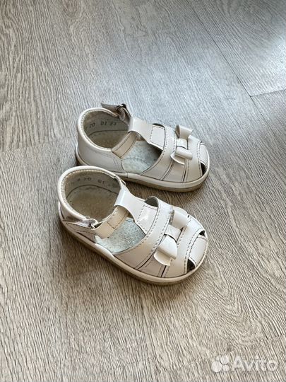 Сандали для девочки