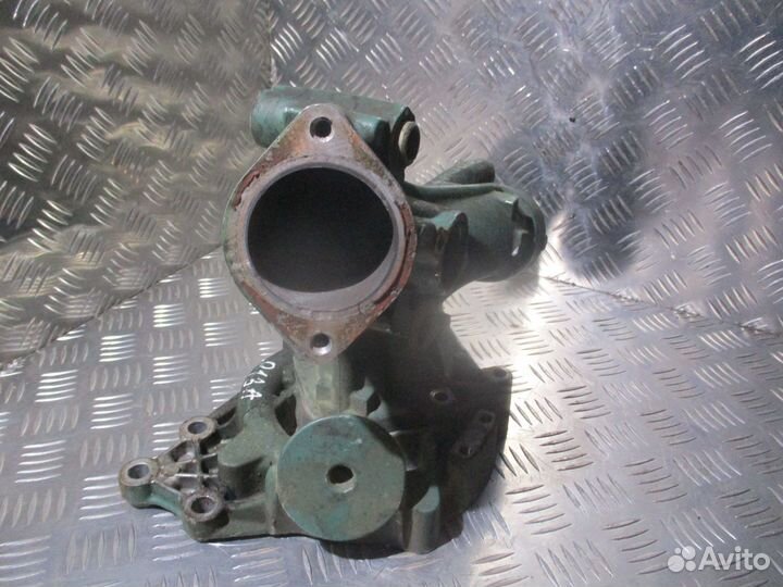 Корпус помпы Volvo 20539684