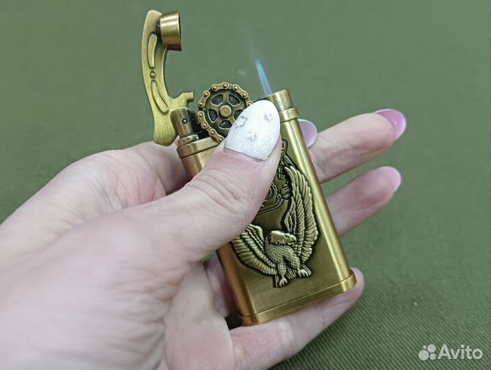 Зажигалка с орлом
