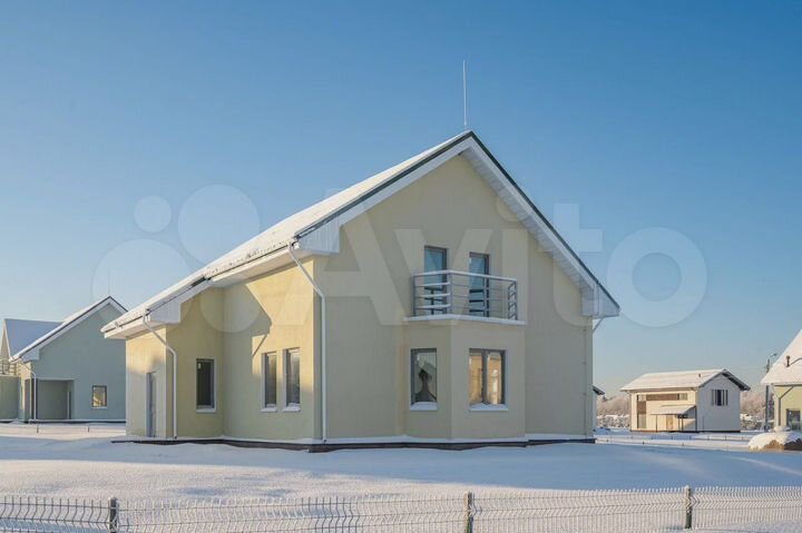 Дом 245 м² на участке 15 сот.