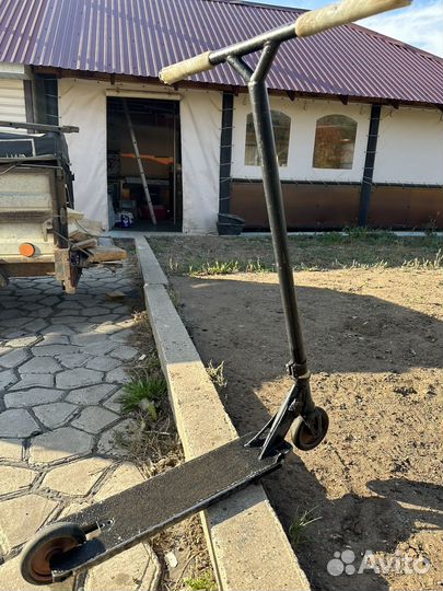 Трюковой самокат