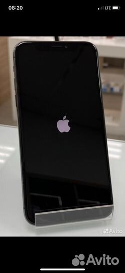 Телефон iPhone X 64