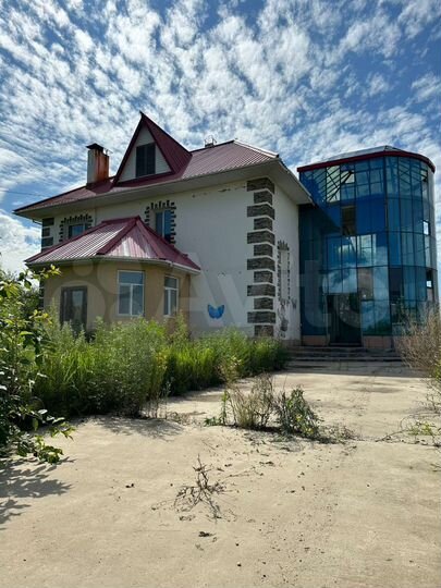 Дом 332 м² на участке 15 сот.