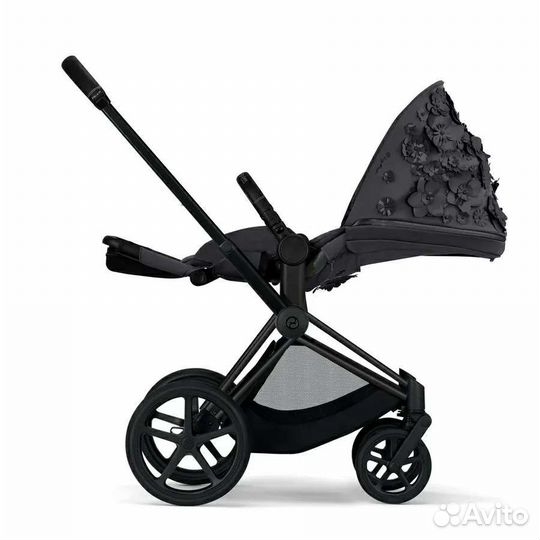 Коляска Cybex Priam IV 2 в 1 и 3 в 1