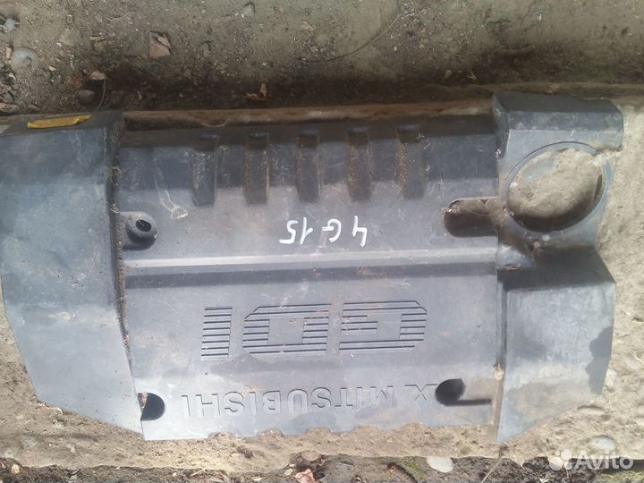 Накладка декоративная двс lancer 4g15 gdi