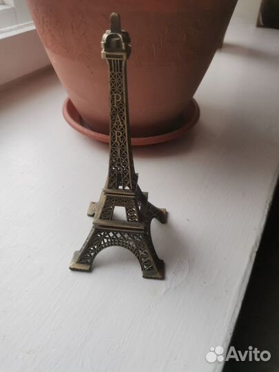 Эйфелева башня