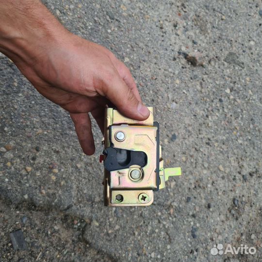 Замок двери daewoo nexia передний левый