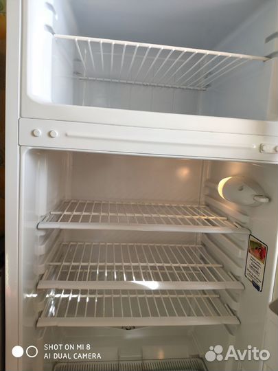 Холодильник Indesit ST 145