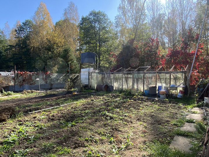 Дом 157 м² на участке 5 сот.