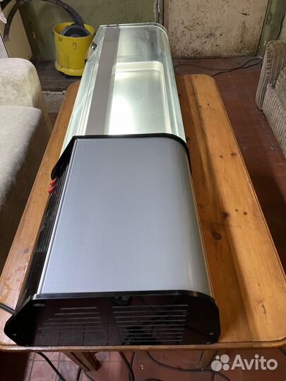 Настольная холодильная витрина для суши