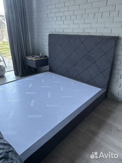 Кровать двухспальная 160 200