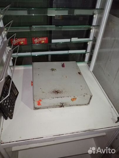 Кассовый ящик для денег