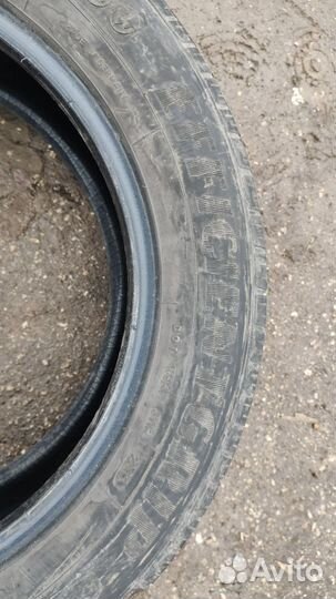 Goodyear EfficientGrip SUV 215/60 R17 96H