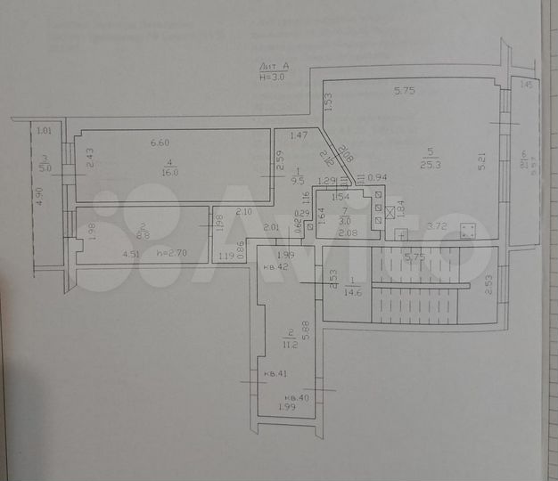 2-к. квартира, 70 м², 3/3 эт.