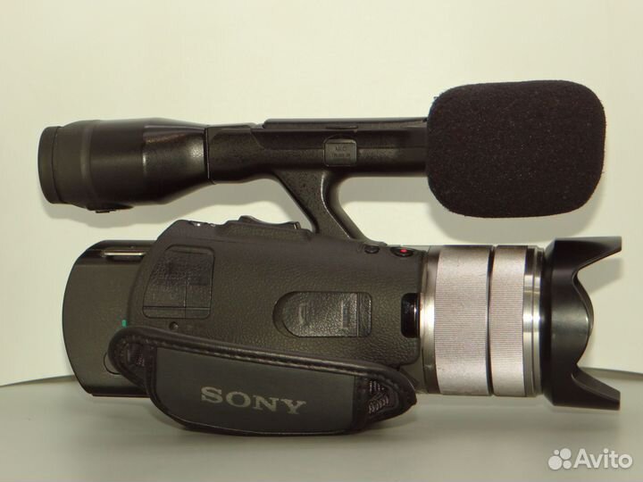 Видеокамера Sony NEX-VG30 full HD