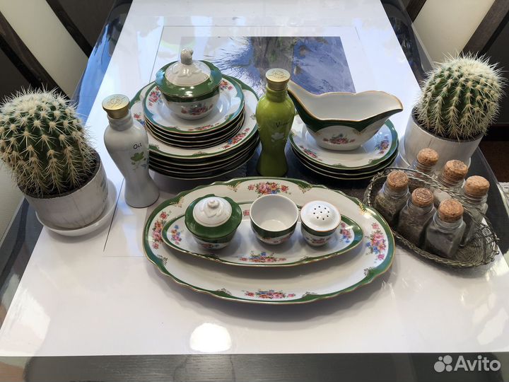 Набор столовой посуды