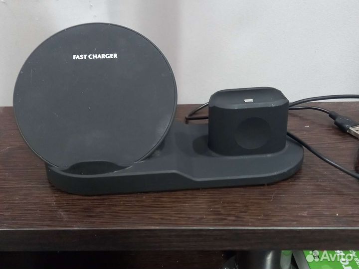 Беспроводная зарядка для iPhone