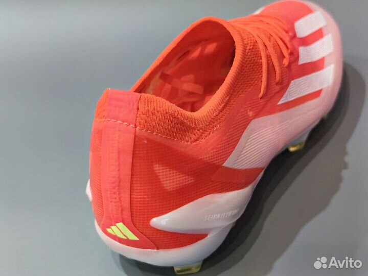 Футбольные бутсы adidas crazyfast1