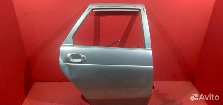 Приора дверь задняя правая под ремонт мятая