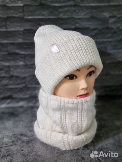 Комплект шапка и снуд зимний