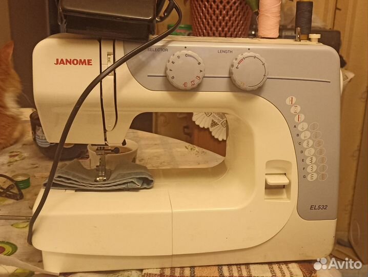 Швейная машина Janome