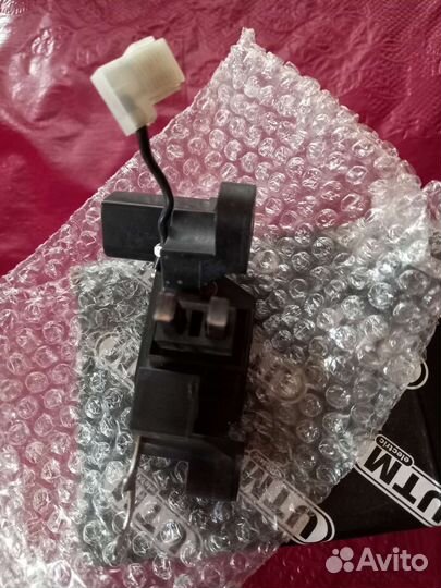 Регулятор напряжения генератора ваз