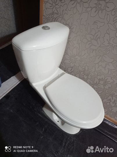 Унитаз с бачком бу