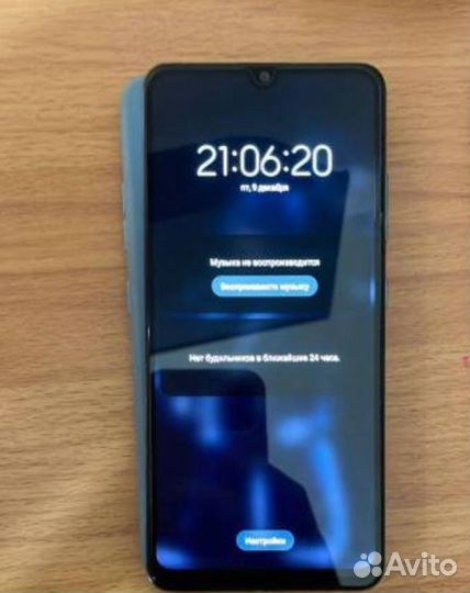 Samsung Galaxy A32, 4/64 ГБ