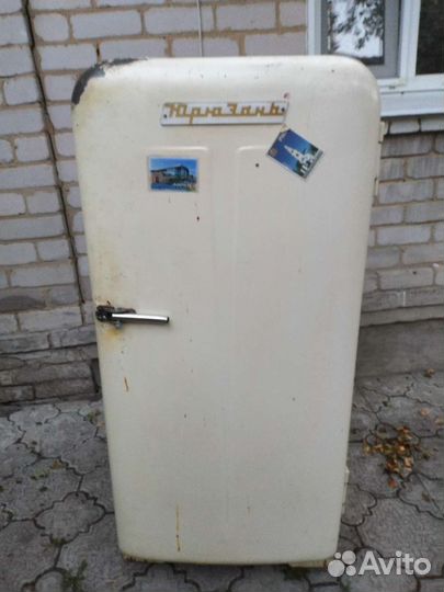 Холодильник бу