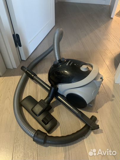 Пылесос Samsung б/у