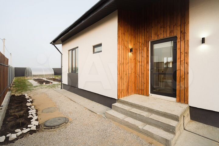 Дом 69 м² на участке 6 сот.