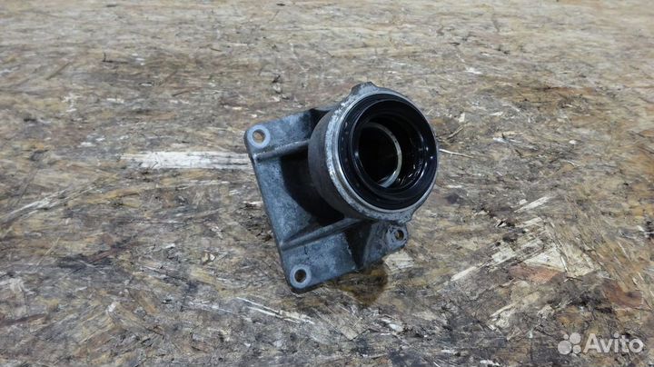 Опорный кронштейн BMW F06 F07 F10 Ф06 Ф07 Ф10