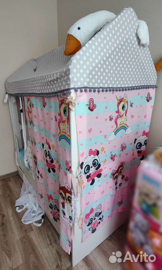 Детская кровать домик