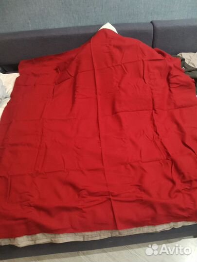 1,5 погонного метра шерстяной ткани, саржа