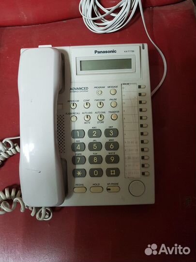 Системный телефон Panasonic KX-T7730 -3 шт